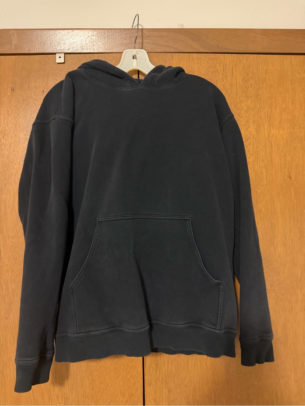 Lululemon Black Hooded Pullover Sweatshirt